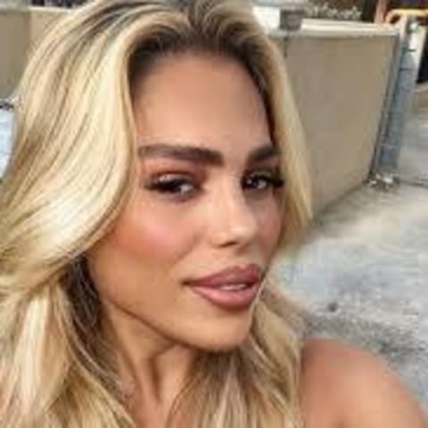 Mercedes_Urya_Amar_33_T