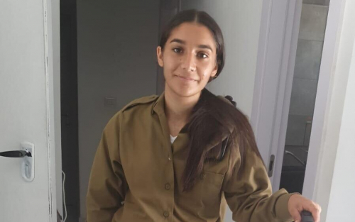 Shir_Shlomo_19_T